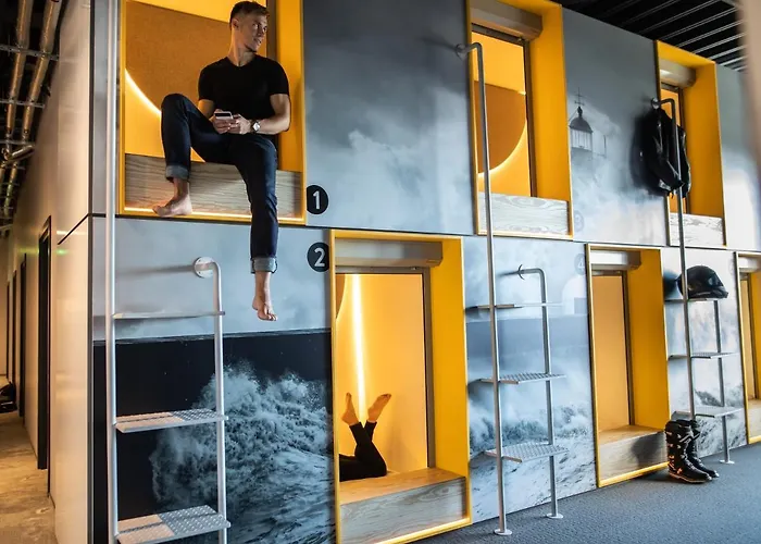 Ξενοδοχείο με διαμερίσματα Light House Coliving Κλαϊπέντα